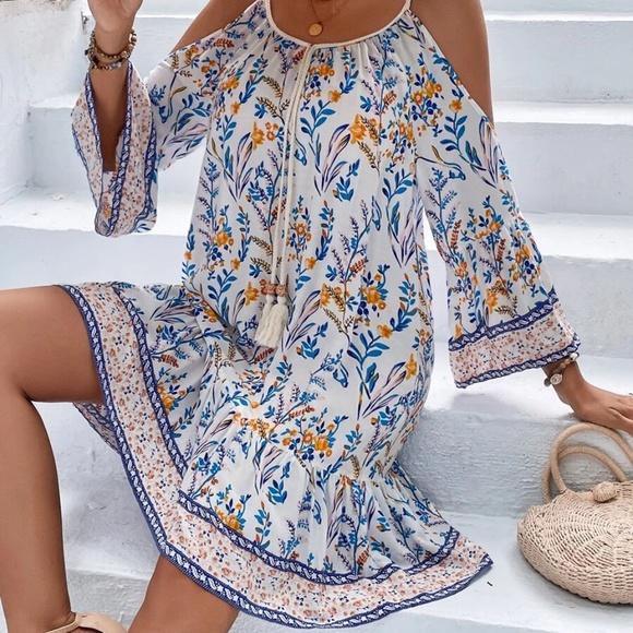 Boho Floral Print Cold Shoulder Mini Dress - Picture 11 of 13